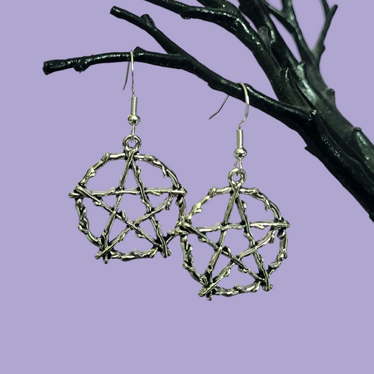 Witchy pentagram earrings